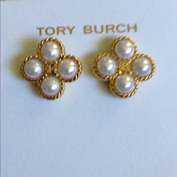 Tory Burch Jewelry - Tory Burch pearl clover earrings